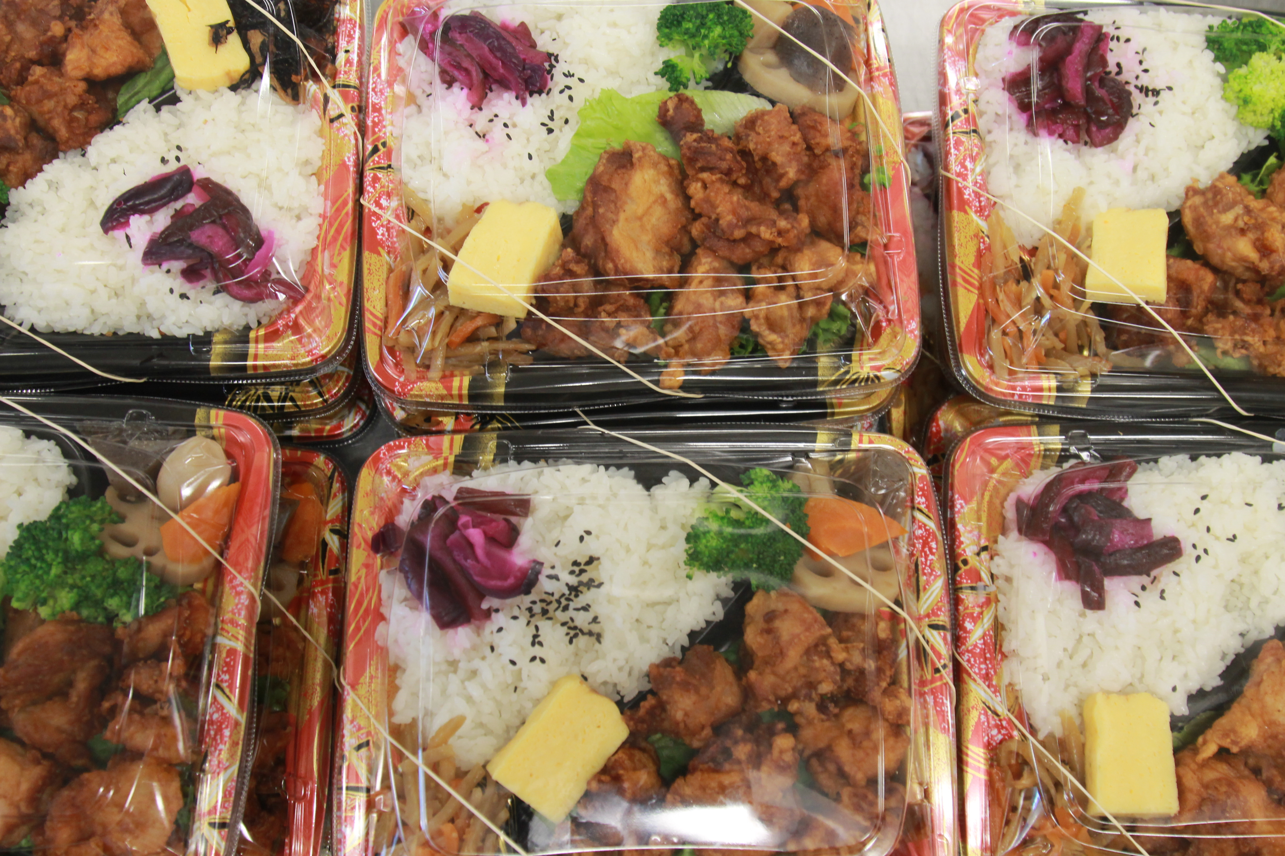 Prepared bento boxes