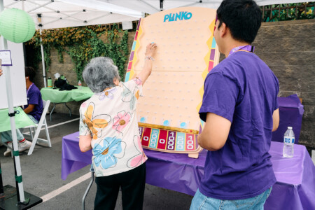 M PALMA PHOTO 2025 woman playing Plinko