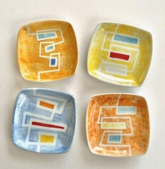 four square ceramic dishes